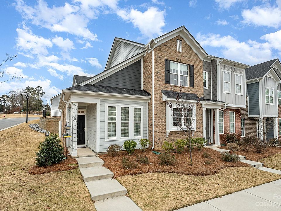 1st image of 701 Henderson Valley Way