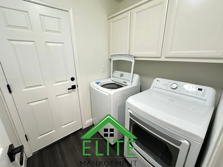 5620 Bridgecross Dr — Photo 17