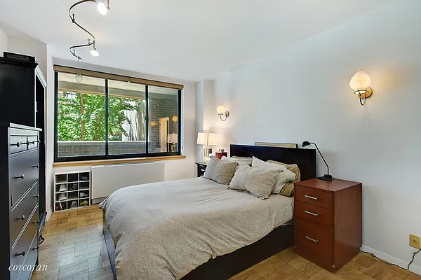 Sold by Corcoran | media 3