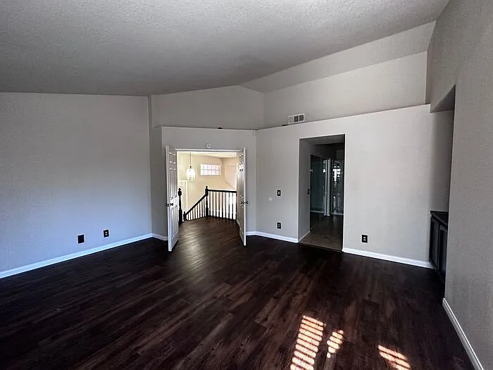 44350 Shad St — Photo 14