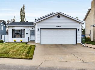 17832 93rd St NW, Edmonton, AB T5Z2H7