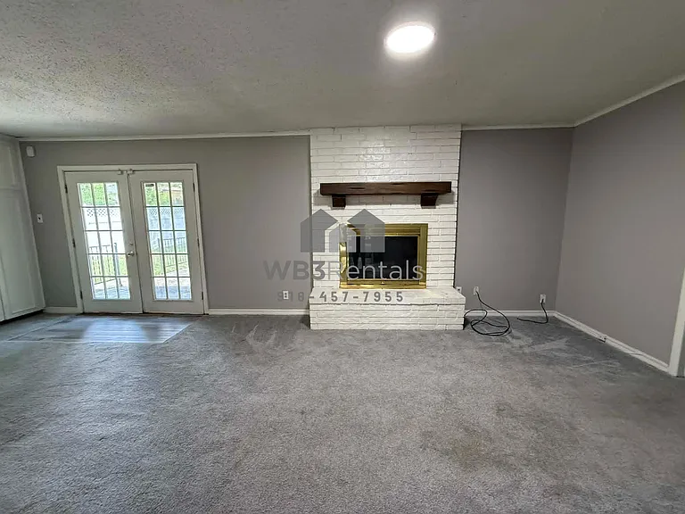 4210 Robertson Blvd — Photo 11