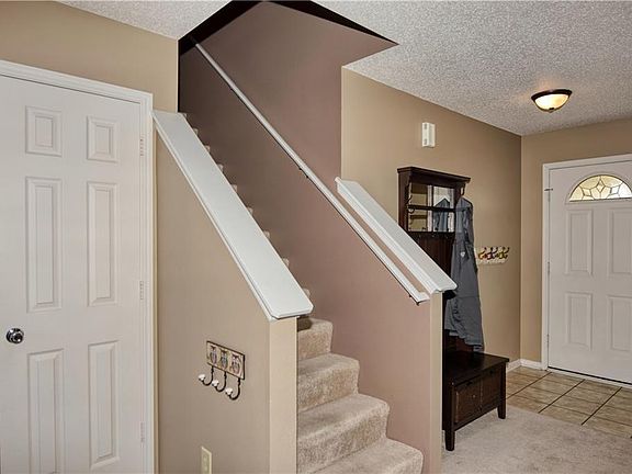 4th image of 708 Driftwood Cir