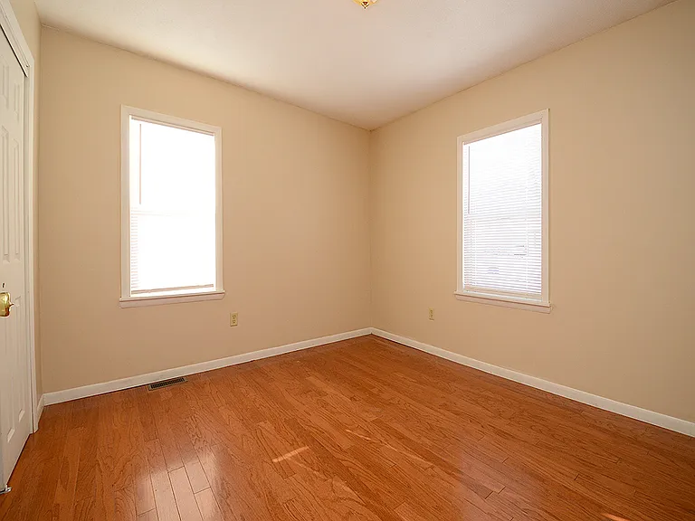 5918 Sahler St — Photo 13