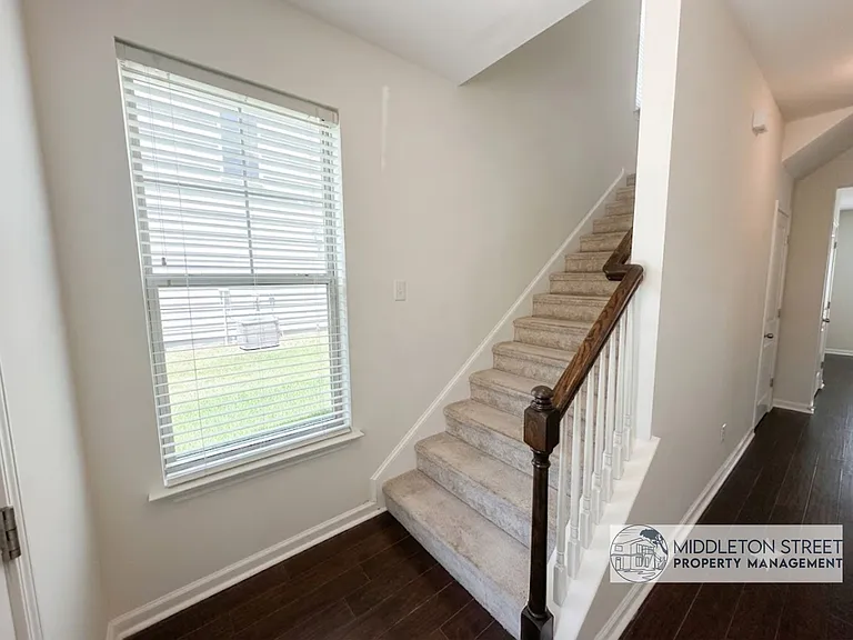 15 Beauregard Ct — Photo 7