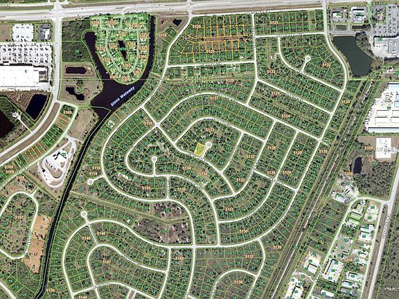 4th image of 7089 Araby Ct