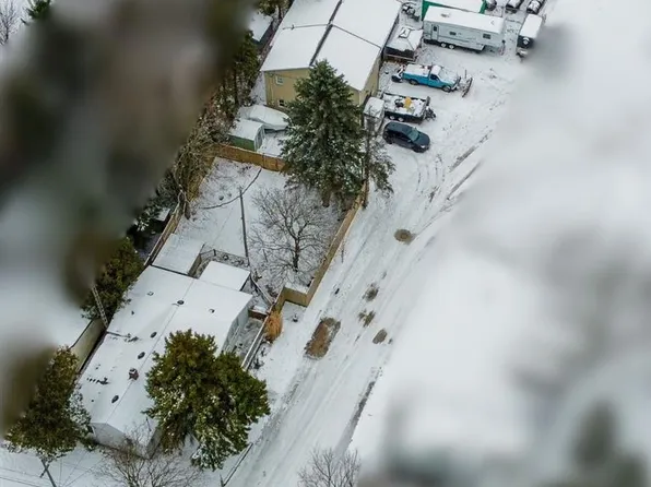 144 Whiting St, Ingersoll, ON N5C 3B3