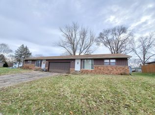 104 Knightsbridge Rd, Waunakee, WI 53597