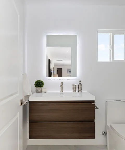 521 N Lamer St — Photo 22