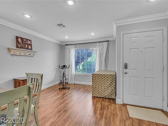 4th image of 11082 Romola St