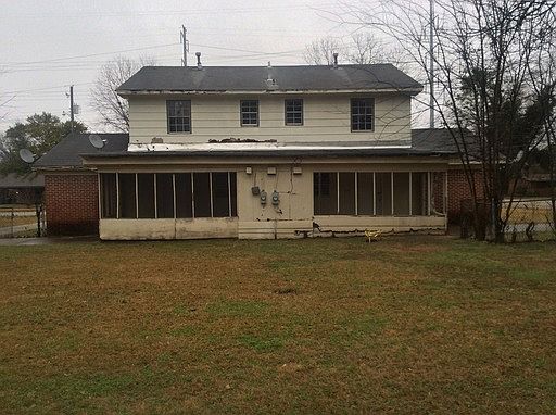 2nd image of 4270 Amherst Rd