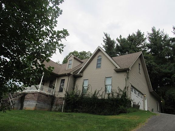 3rd image of 1299 McCoy Cir