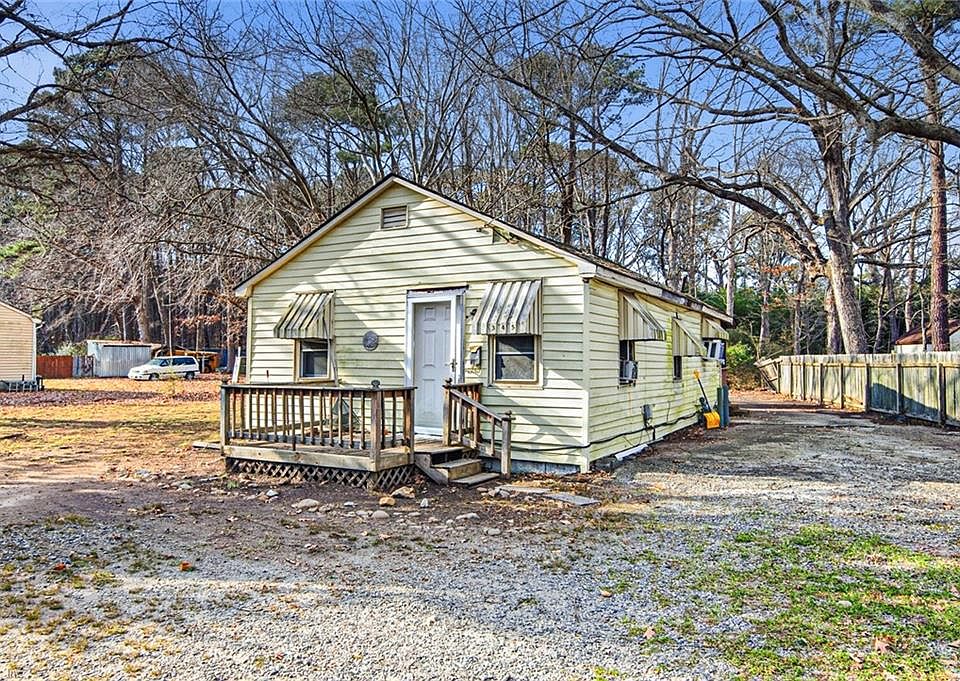 1st image of 345 Tabbs Ln