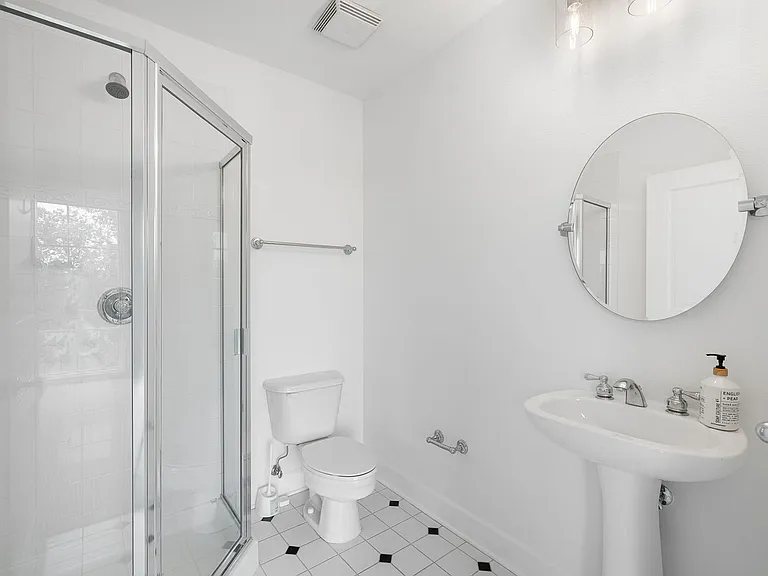 25 N Downing St #1-402 — Photo 10