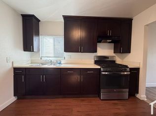 11810 Avalon Blvd, Los Angeles, CA 90061