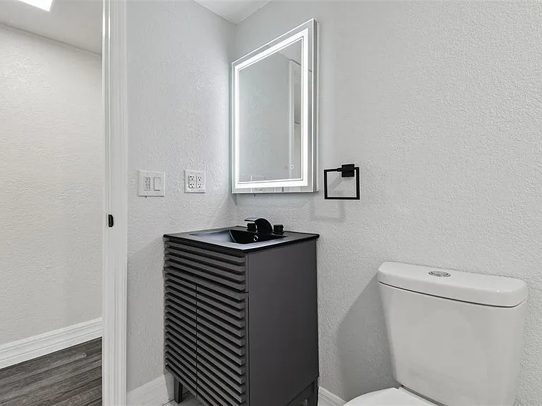 4036 Cortez Dr #A — Photo 32