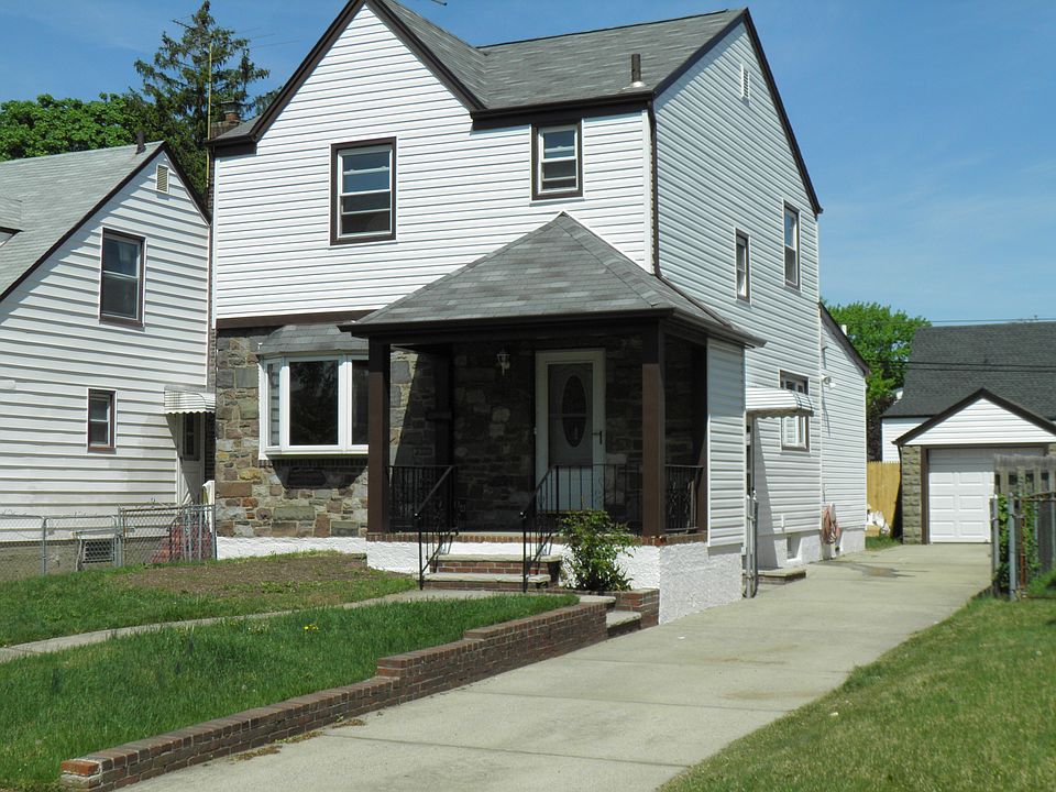 2nd image of 8425 248th St