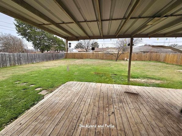4600 Sierra Madre Dr, Wichita Falls, TX 76310
