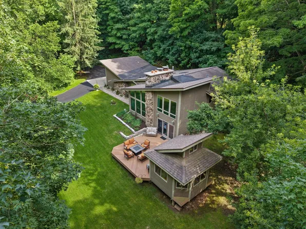 3041 Kettle Moraine ROAD, Hartford, WI 53027