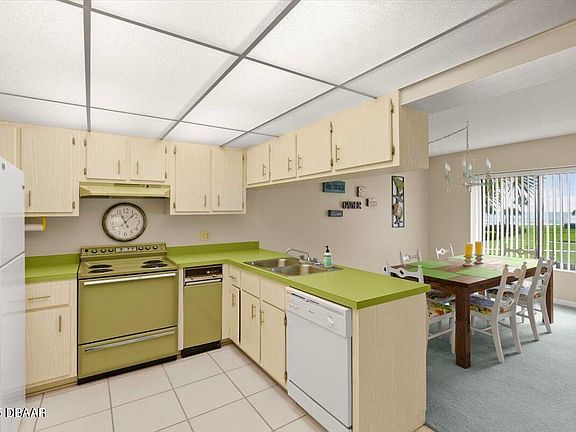 4th image of 4501 S Atlantic Ave #2150