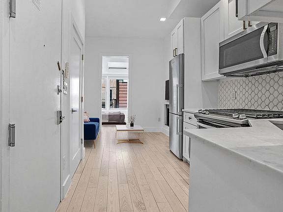 2nd image of 410 E 88th St APT 4B
