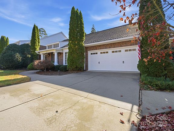 4th image of 169 42nd Avenue Dr NW