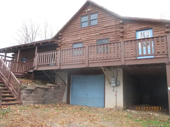 153 N Main St, East Granby, CT 06026