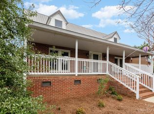 2982 Jack Whitener Rd, Newton, NC 28658