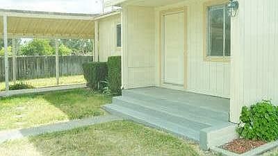Private Country Setting 2BR/1BA Home