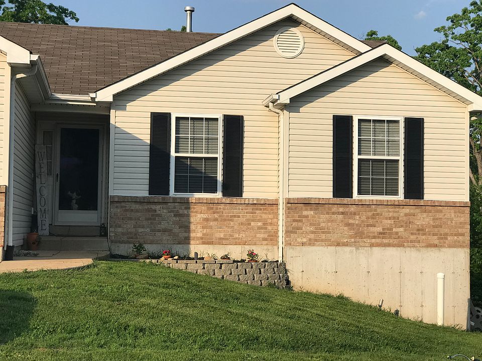 2nd image of 209 Isaiah Ln