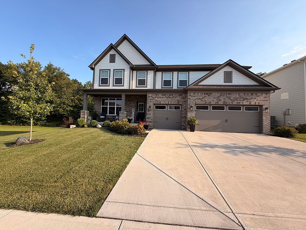 3649 Roland Dr - Property Image