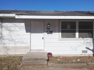 511 Sunset Cir, Columbus, KS 66725