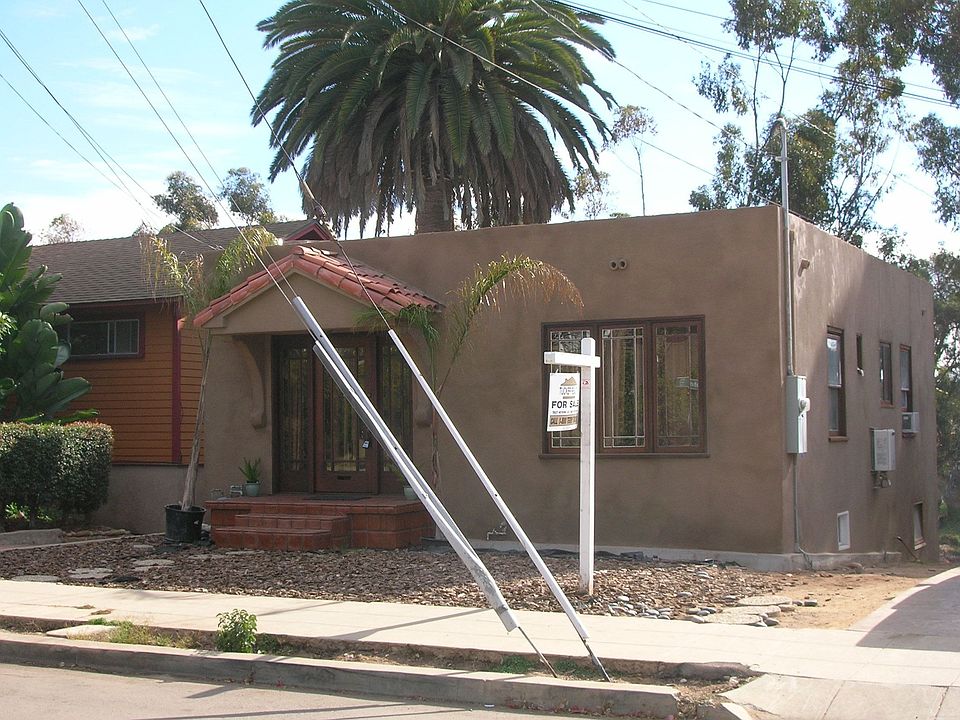 2nd image of 907 Johnson Ave