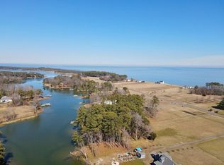 33 Tranquility Rd, Reedville, VA 22539