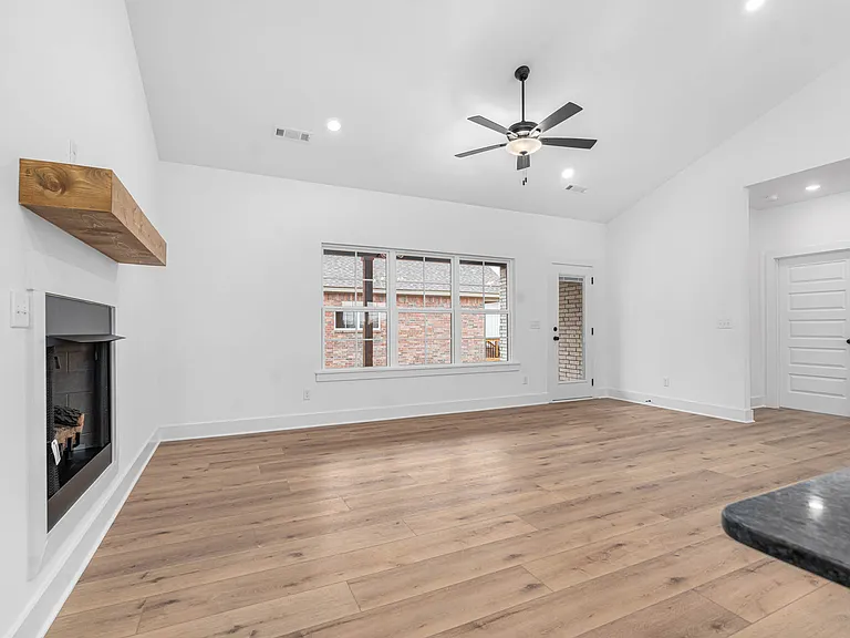 6812 Fir St — Photo 25