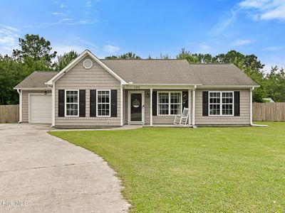 120 Blossom Court, Maple Hill, NC, 28454