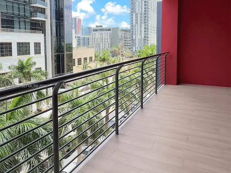 90 NE 32nd St #510 — Photo 10