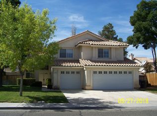 44435 Sandhurst Ln, Lancaster, CA 93536