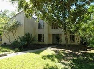 1635 Antigua Ln, Houston, TX 77058