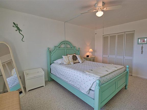 3rd image of 200 The Esplanade N APT C9