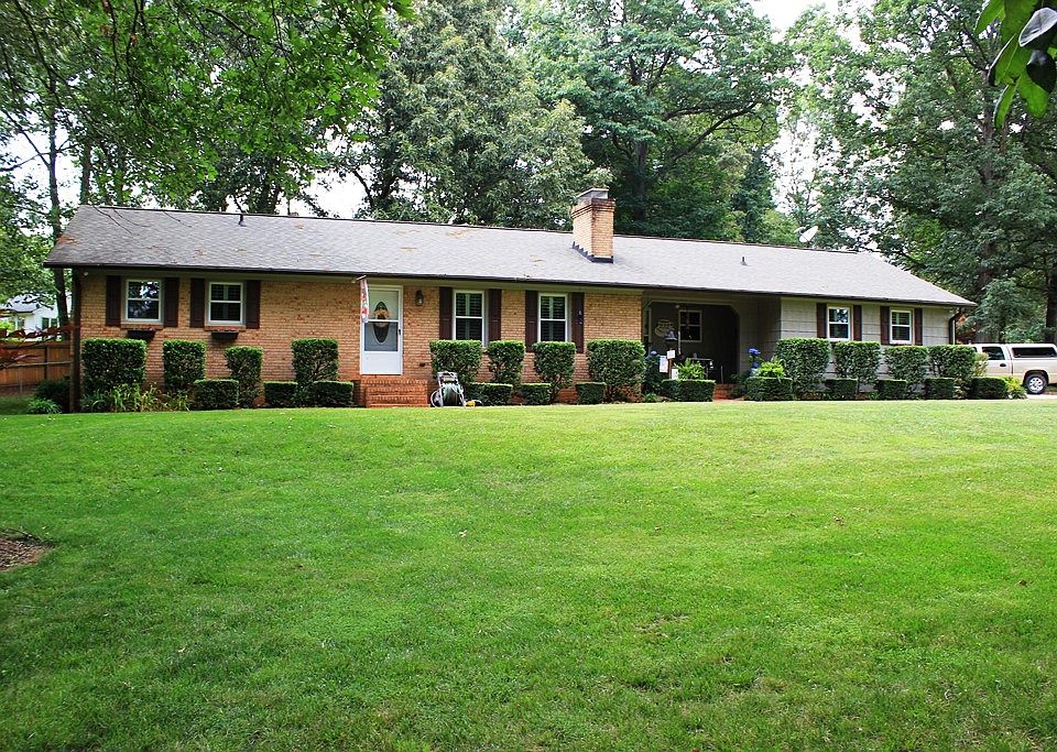 1st image of 1776 Arden Dr