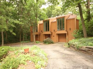 116 Hightide Dr, Decatur, IL 62521