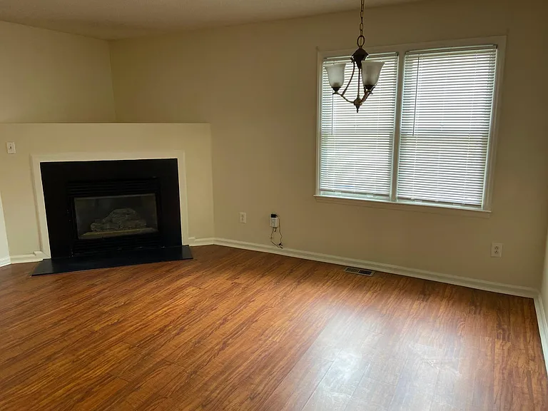 1607 Oakland Hills Way — Photo 6