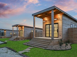 23900 Old Highway 6, Navasota, TX 77868