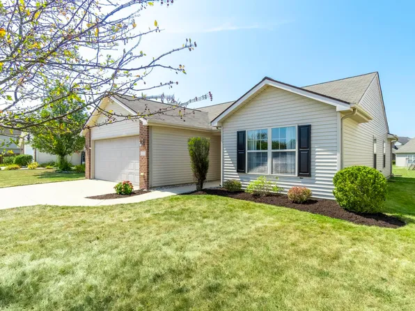 15523 Twin Willow Dr, Huntertown, IN 46748