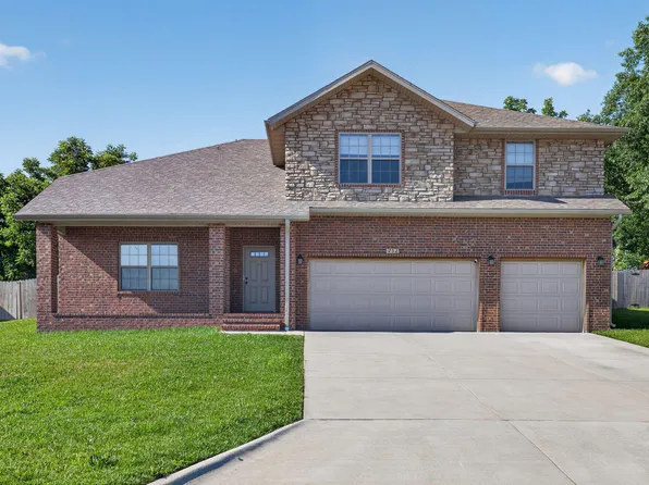752 E Gallup Hill Road, Nixa, MO 65714