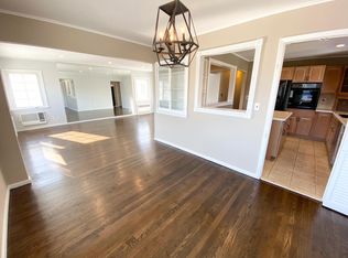 133 Cleveland Ave, Long Beach, NY 11561
