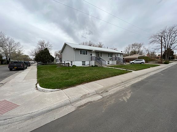 3rd image of 221-223 E Sunset Dr #223-A