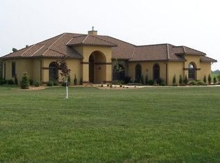 4127 Antoine Rd, Mineral Point, WI 53565