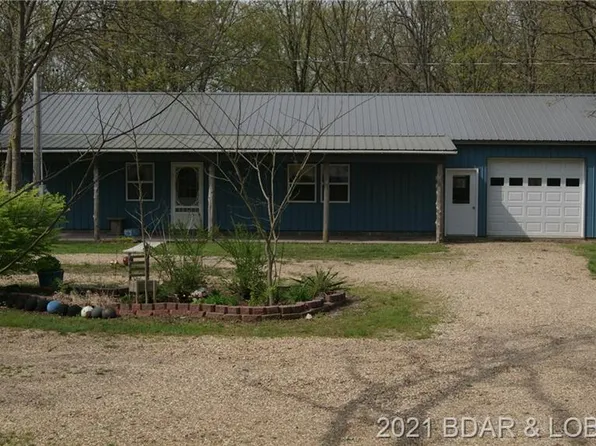 14838 Hidden Oak Dr, Versailles, MO 65084